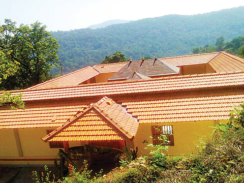 ಬೆಟ್ಟಗುಡ್ಡಗಳಿಂದ ಕೂಡಿದ ಗ್ರಾಮ ಬಿಳಿಗೇರಿ