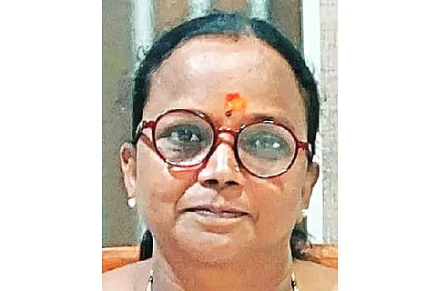 Honnali, Municipality, Chief Officer,