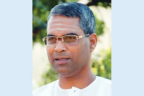 Sale of government assets in the state