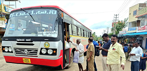 Basaralu Bus Mandya