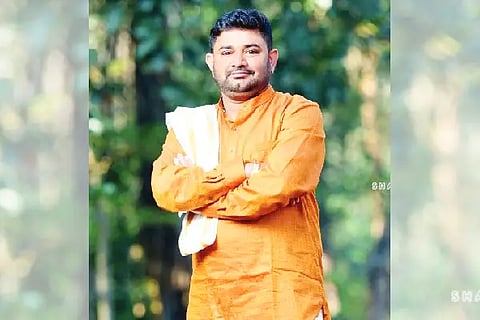 dinesh