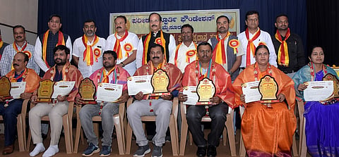 110 teachers in Mysore awarded Shikshaka Sadhaka Ratna