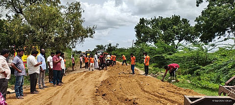 koppal kinnala village road repair public