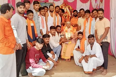 21-ಎಸ್ಕೆಪಿ-1-ಶ್ರೀ-ಗಳಿಗೆ-ಗೌರವ-ಸಮರ್ಪಣೆ