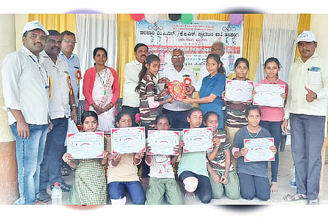 Achievement of Hingani school children