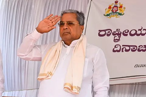 Cm