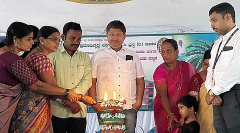 SamaveSh