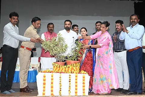 jana sampark