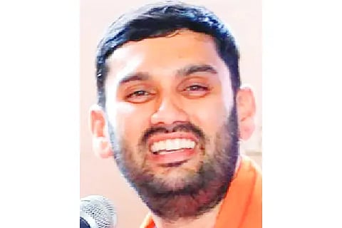 vivek hebbar