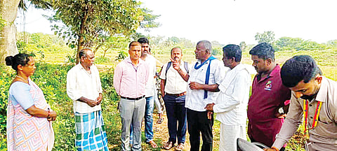 HUN-OCT-30-2(MACHABAYANAHALLI BURRIEL YARD PROBLEM)