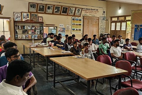 Hadagali Lib