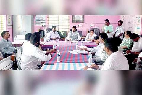 Siddapur zp ceo meeting
