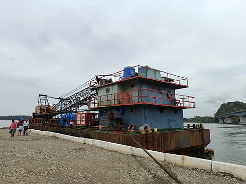 barge