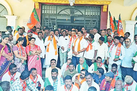 BJP Protest in hirekerur