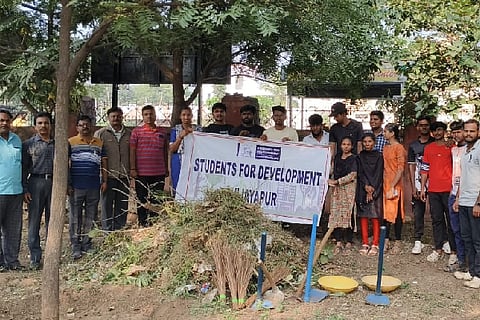Maintain cleanliness in public areas