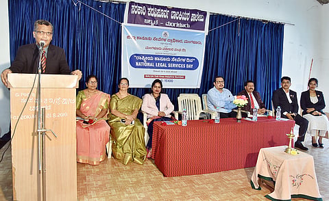 mng-13nov-authority day
