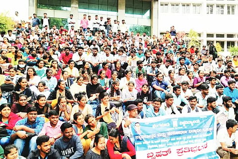 Amith shaw protest BU students