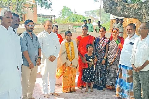 Bijjura, Chairperson, Sharanamma Hosmani, Nalatavada, Ayyanagudi Temple, Rajya Sabunu, Marjaka Nigam, C.S. Nadagowda,