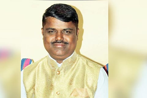 Harapanahalli TP EO Y H Chandrashekar