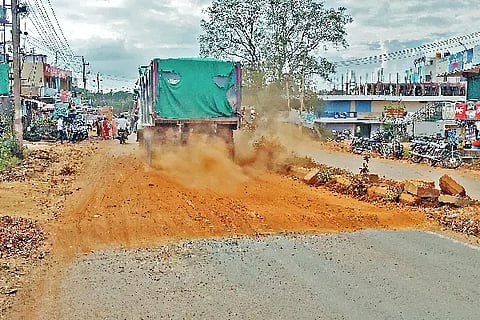 Road problem in bankapur Town