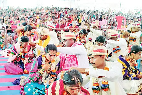 mass marriage