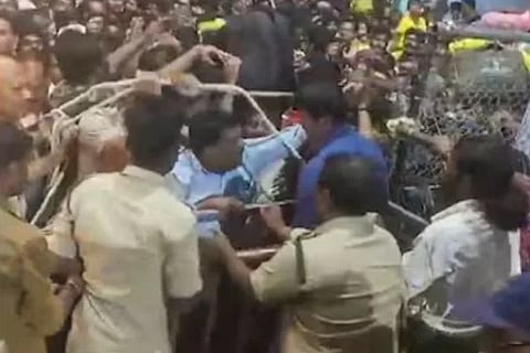 ವಿಜಯವಾಣಿ (71)