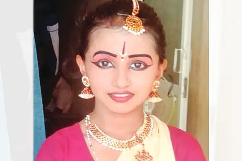 Bel_Adithi