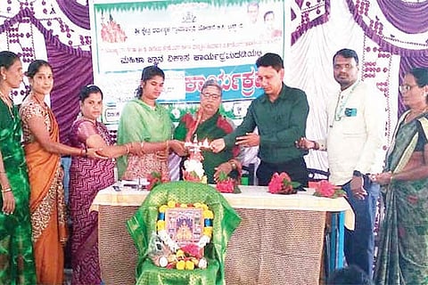 Kampli Gyan Vikas Creative Program