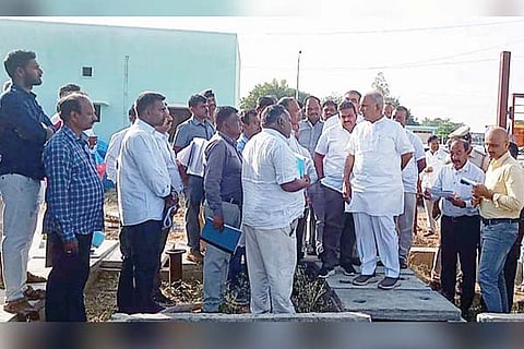 Kushtagi Lift Irrigation Project work visit minister n s bosaraju
