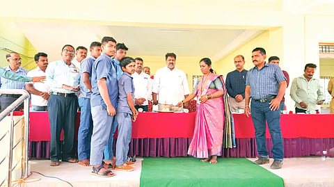 bkl college
