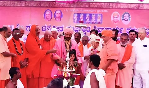 dharmika (6)