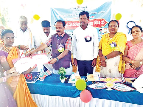 HUN-FEB-12-2(DEVAGALLI SCHOOL PROGRAMME)