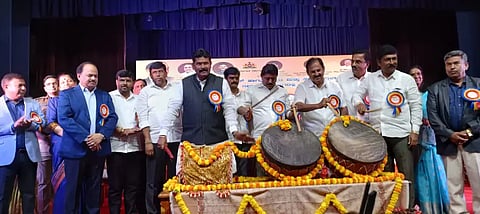 klr usthava