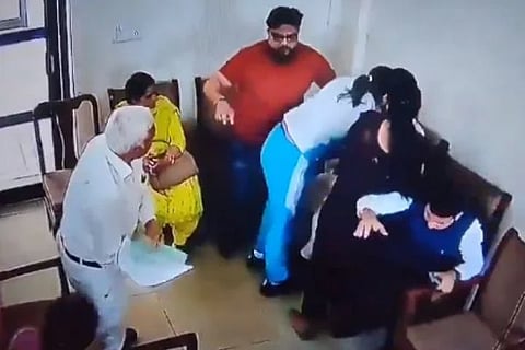 ವಿಜಯವಾಣಿ (78)