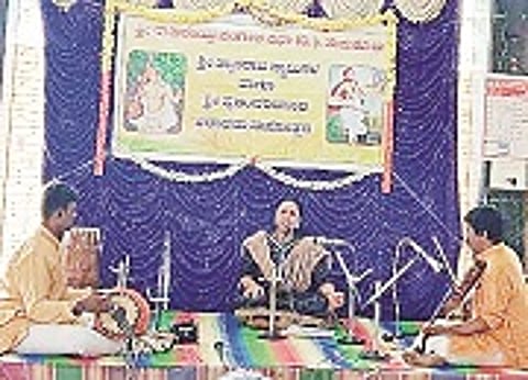 ತುಮಕೂರಿನ ಎಸ್.ಎಸ್.ಪುರಂನಲ್ಲಿರುವ ವಾಸವಿ ದೇವಸ್ಥಾನದಲ್ಲಿ ಆಯೋಜಿಸಿದ್ದ ಸಂಗೀತ ಕಾರ್ಯಕ್ರಮದಲ್ಲಿ ಲಕ್ಷ್ಮೀ ನಾಗೇಶ್ ಅವರ ಗಾಯನ ಗಮನ ಸೆಳೆಯಿತು.