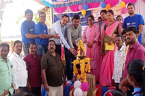 Government school material distribution