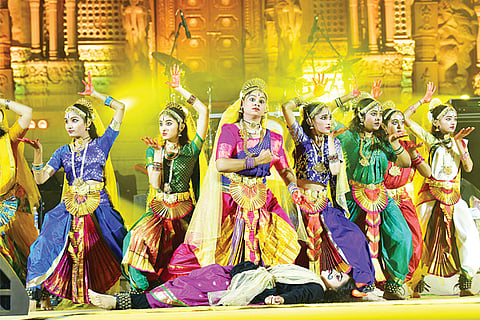Hampi Utsav Navadurgeyaru