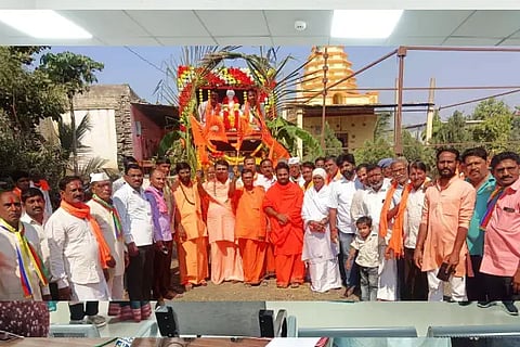 Procession of the Amrit Shila Murti of Basavalinga Marulasiddha Sri