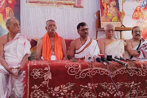 SHANAKAR MATHA PRESS MEET