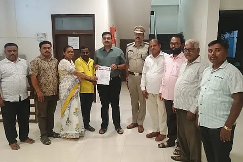 HADAPADA SAMAJA MANAVI