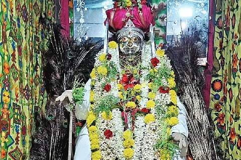 Today is the chariot festival of Shivalingeshwara Shivayogis.