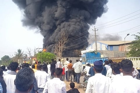 dvg-fire_20250401000601802.jpg