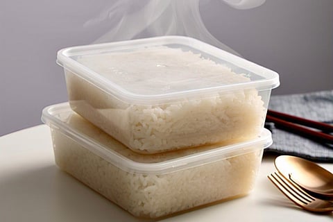 hot rice in plastic boxs
