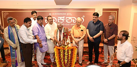 Mng-may4-pakashale1