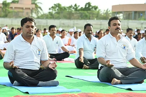 DC SP IN YOGA DAY