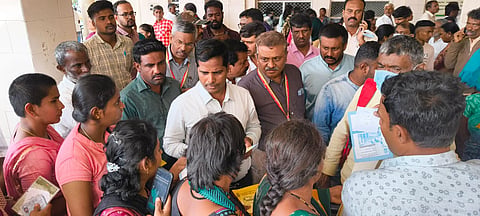 DC meeting with officials at MIMS Mandya