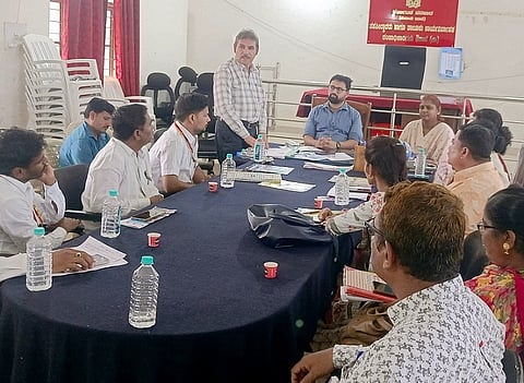 Hostels Meeting - Copy