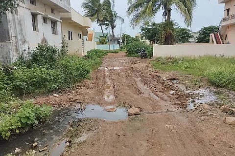 Which is the way Gajendragad