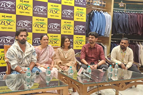 dvg-Kottalavadi-film-team.jpg