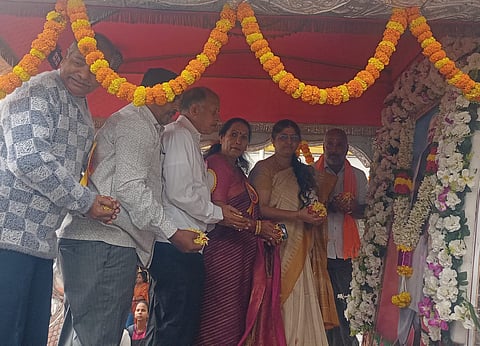 ಮೆರವಣಿಗೆಗೆ ಚಾಲನೆ